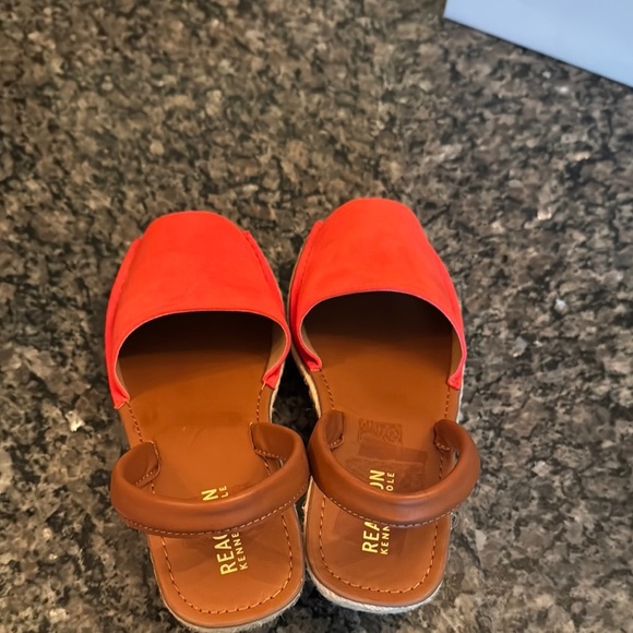 Kenneth Cole Reaction Red Orange rafia Wedge Espadrilles NIB 7.5 - Picture 10 of 11